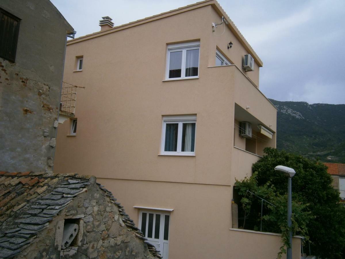 Apartment Willy Komiža Exterior foto